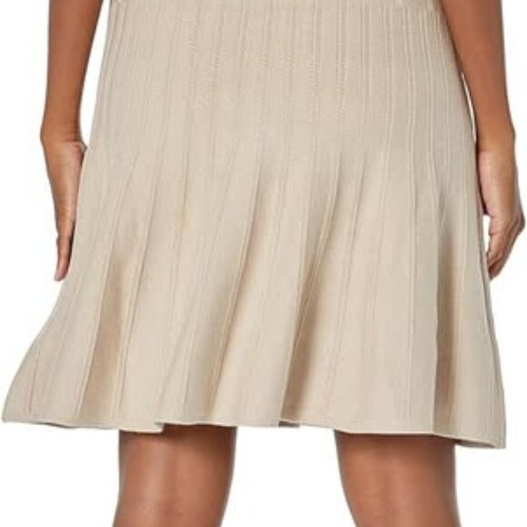 Guess Dress Amelia Eco Essential - Picture 2 of 5